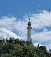 Il faro della Vityoria a Trieste
