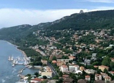 Trieste vista dal faro della Vittoria